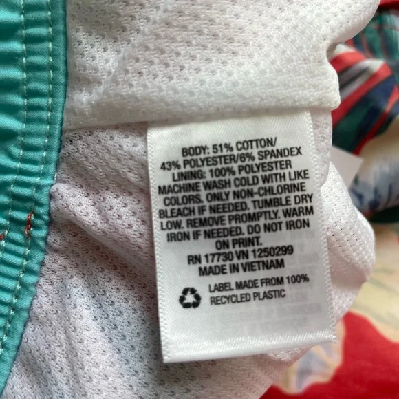 NWT | Goodfellow & Co. | Tropical Floral Swim Shorts | Men Swim Trunks | Medium - Picture 7 of 9